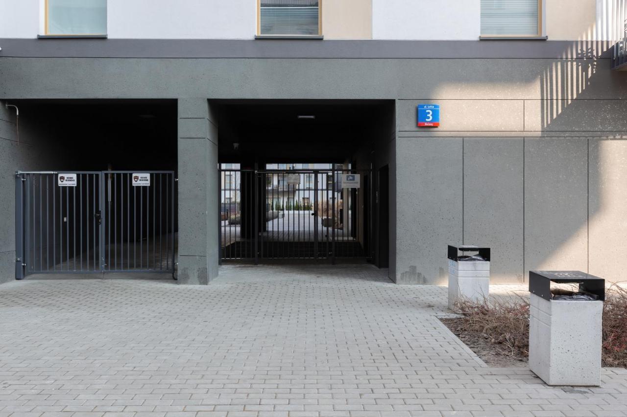 Metro Bielany Apartments By Noclegi Renters Варшава Экстерьер фото