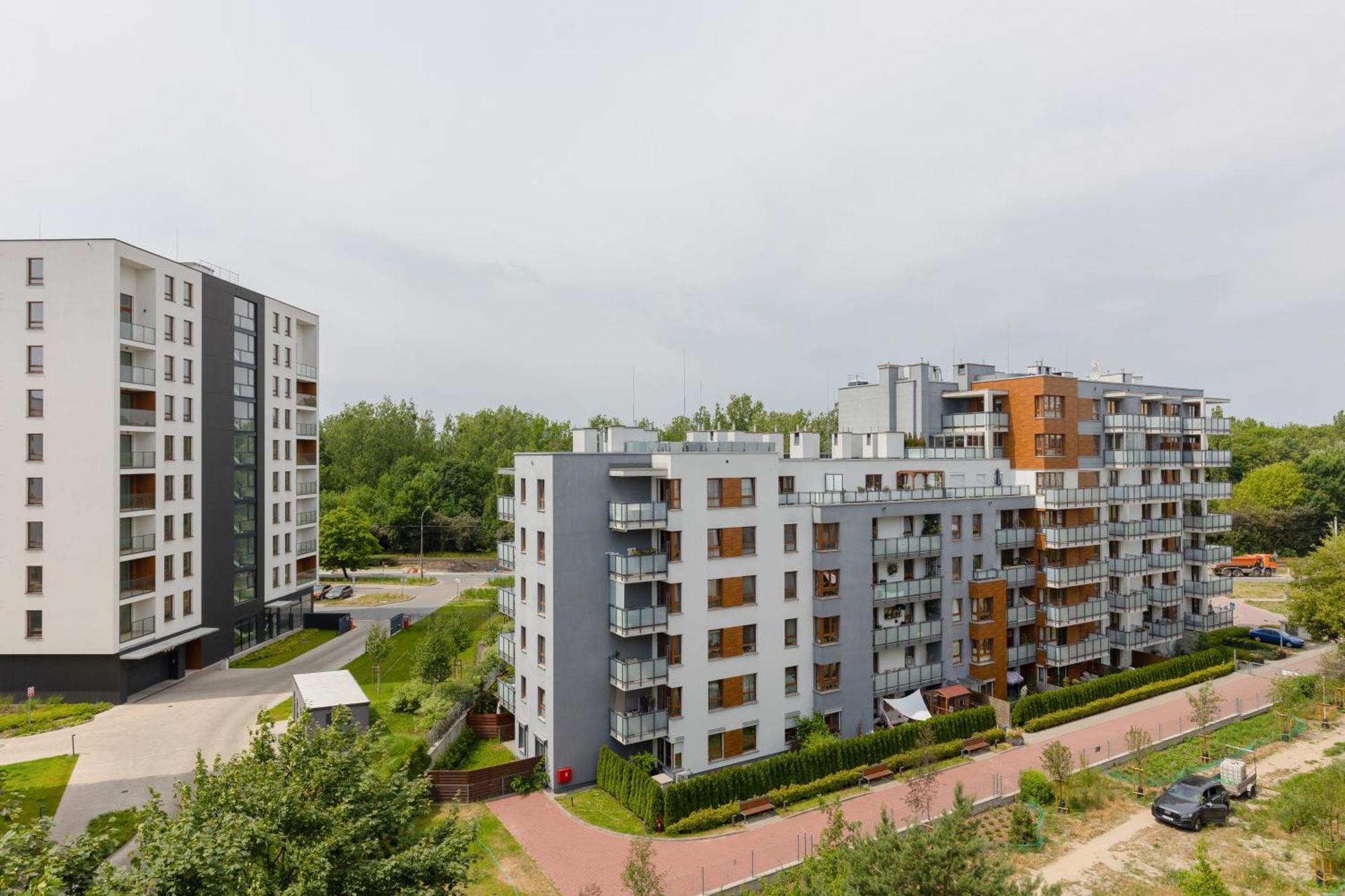 Metro Bielany Apartments By Noclegi Renters Варшава Экстерьер фото